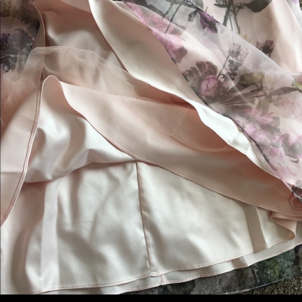 Floral Pink Sleeveless Dress - Picture 5 of 6
